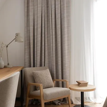 Stary Niedzwiedz Bed and breakfast 4*